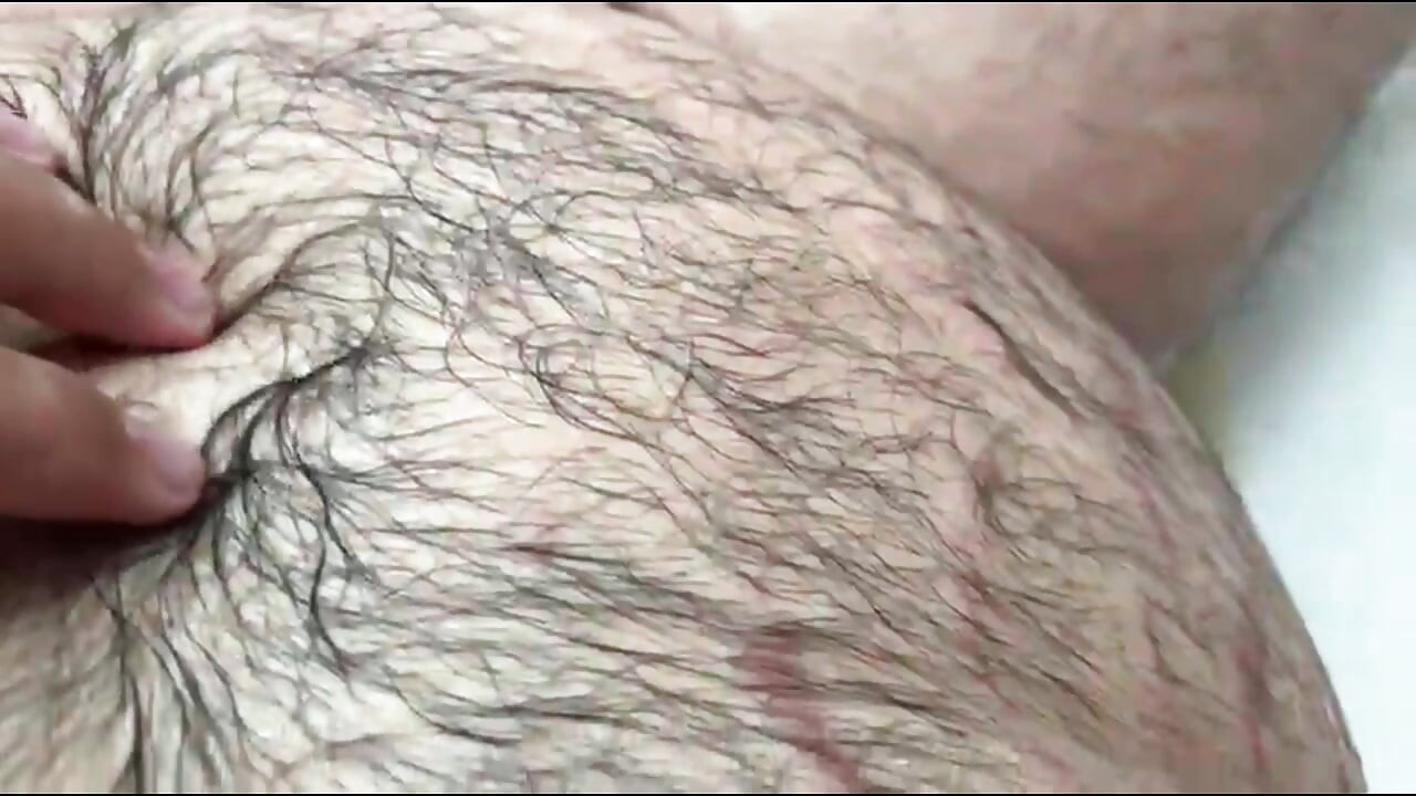 用我的鸡巴洗一个小澡