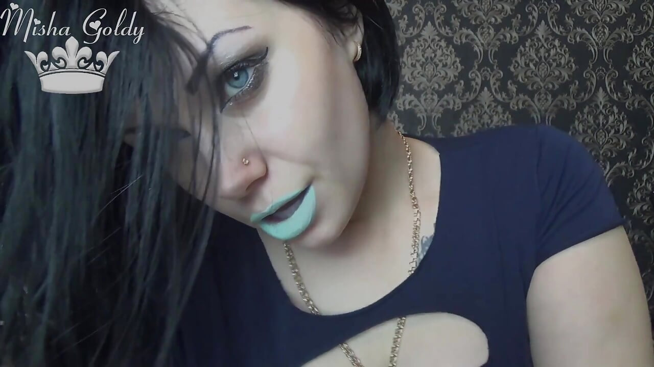 Meu batom azul glamuroso