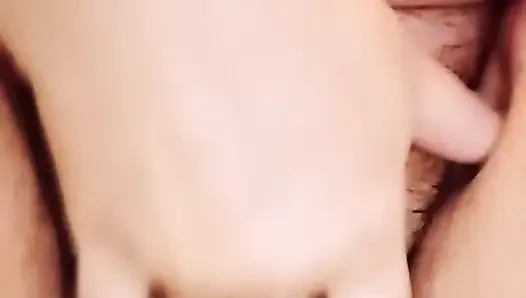 Biraz kıllı ve ıslak