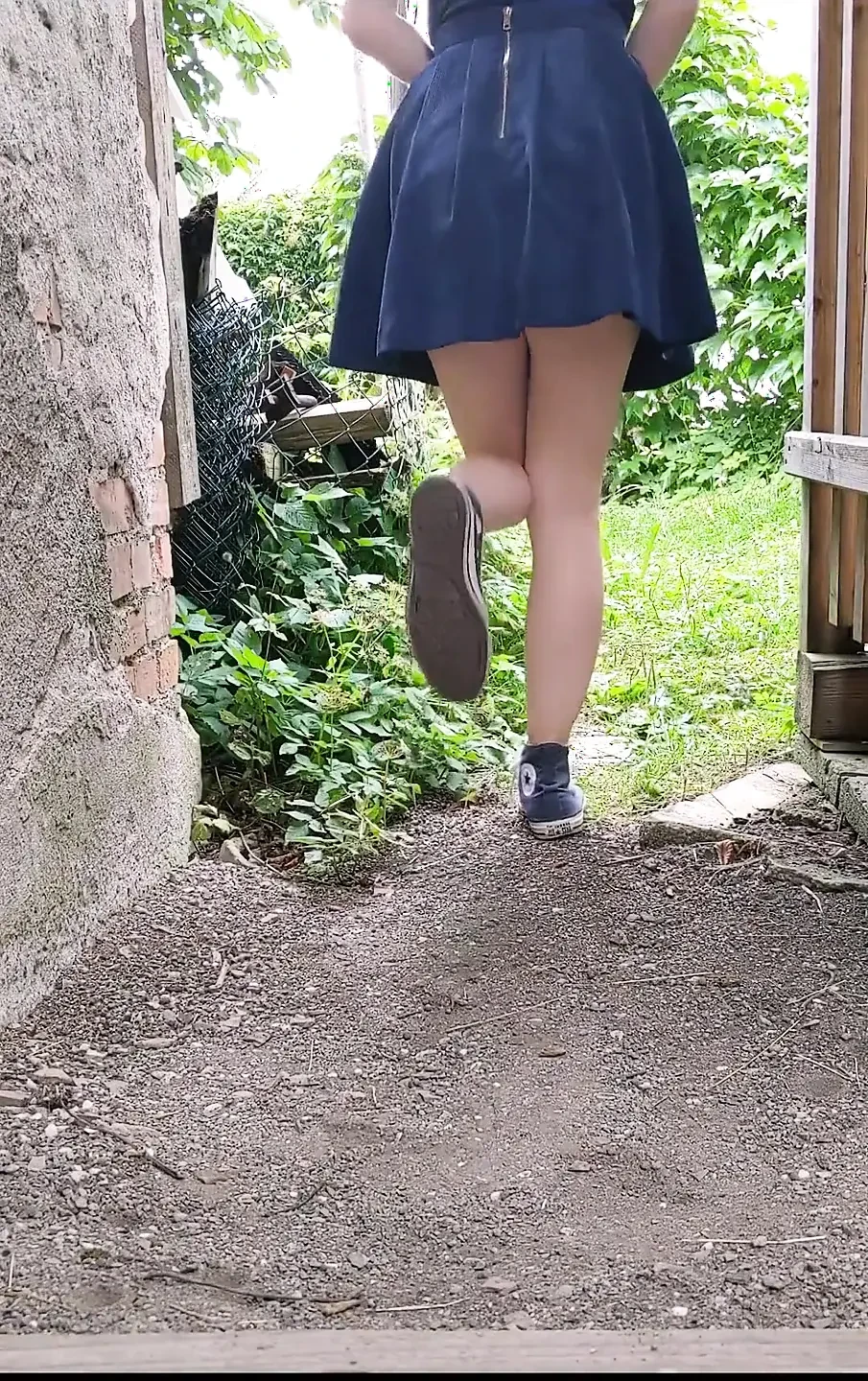 This time, I quickly filled my pretty ass with water