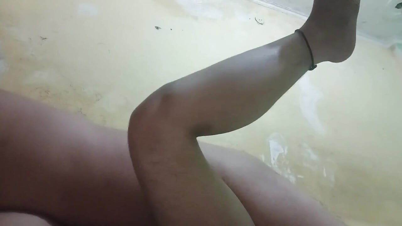 Senhorita Mahi fodendo no quarto de amigo