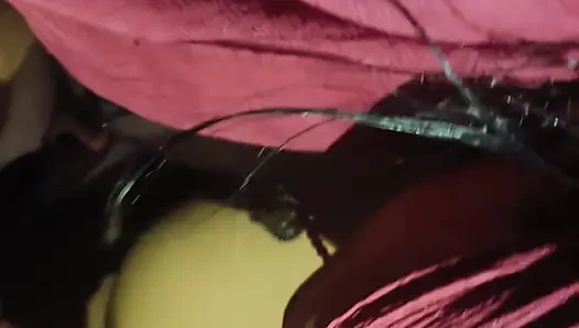 сосет член в первый раз