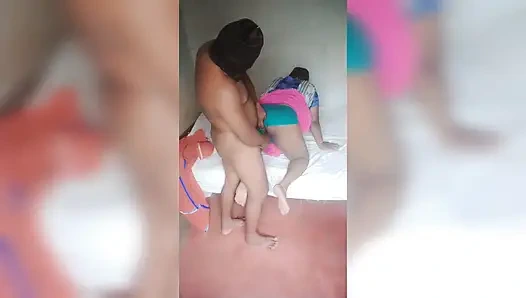 Моя жена поедает большой член, видео производительности