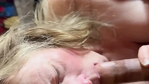 Masturbasi bareng masturbasi bareng masturbasi, maiden seruput sperma hangatnya