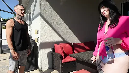 Air BnB Gets Neighborly Welcome Fuck