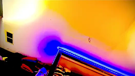 Жене-шлюхе нужен член