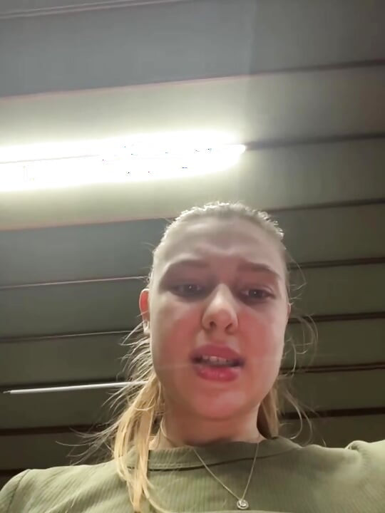 Big ass in Leggings training so hard