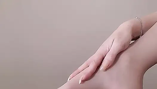 Nylons Feet and Claws Oh My