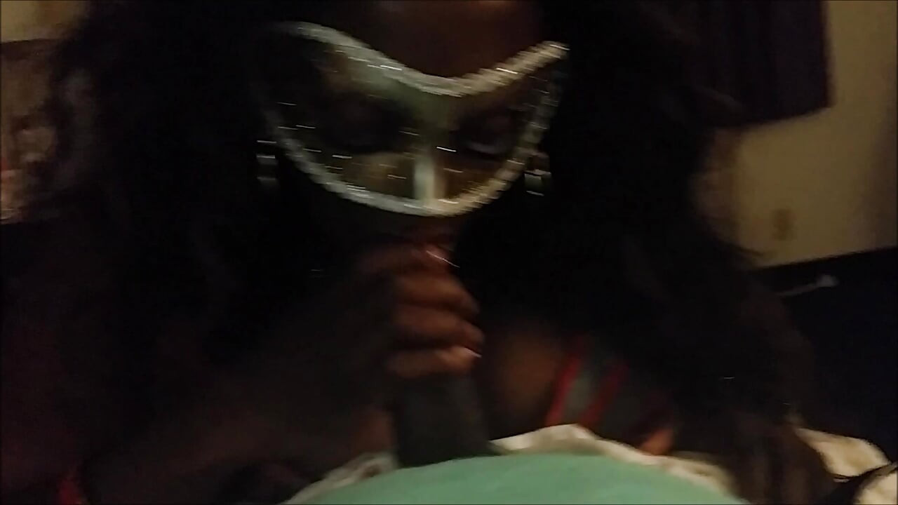 masked milf on her knees