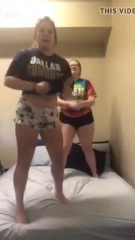 Moti chav kapare utarti hai