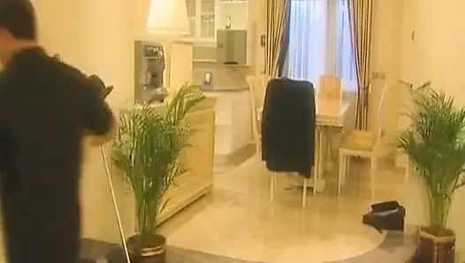 Ateşli Sürtükler Ateşli Derlemede Emiyor Ve Sert Sikişiyor