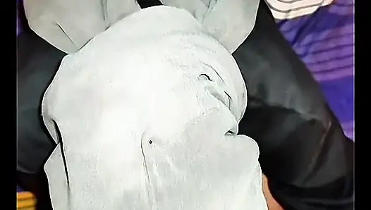 Ngajarin adik tiriku yang polos dan religius untuk untuk pertama kalinya