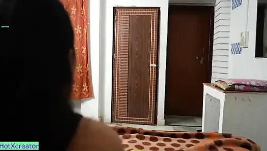Tante seksi india yang lagi bercerai ngentot sama cowok berondong tetangganya! Indian Hot