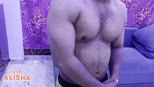 Alisha Ne Hilaate Hue Dekh liya aur Phir Khud Chudwaane Lagi...