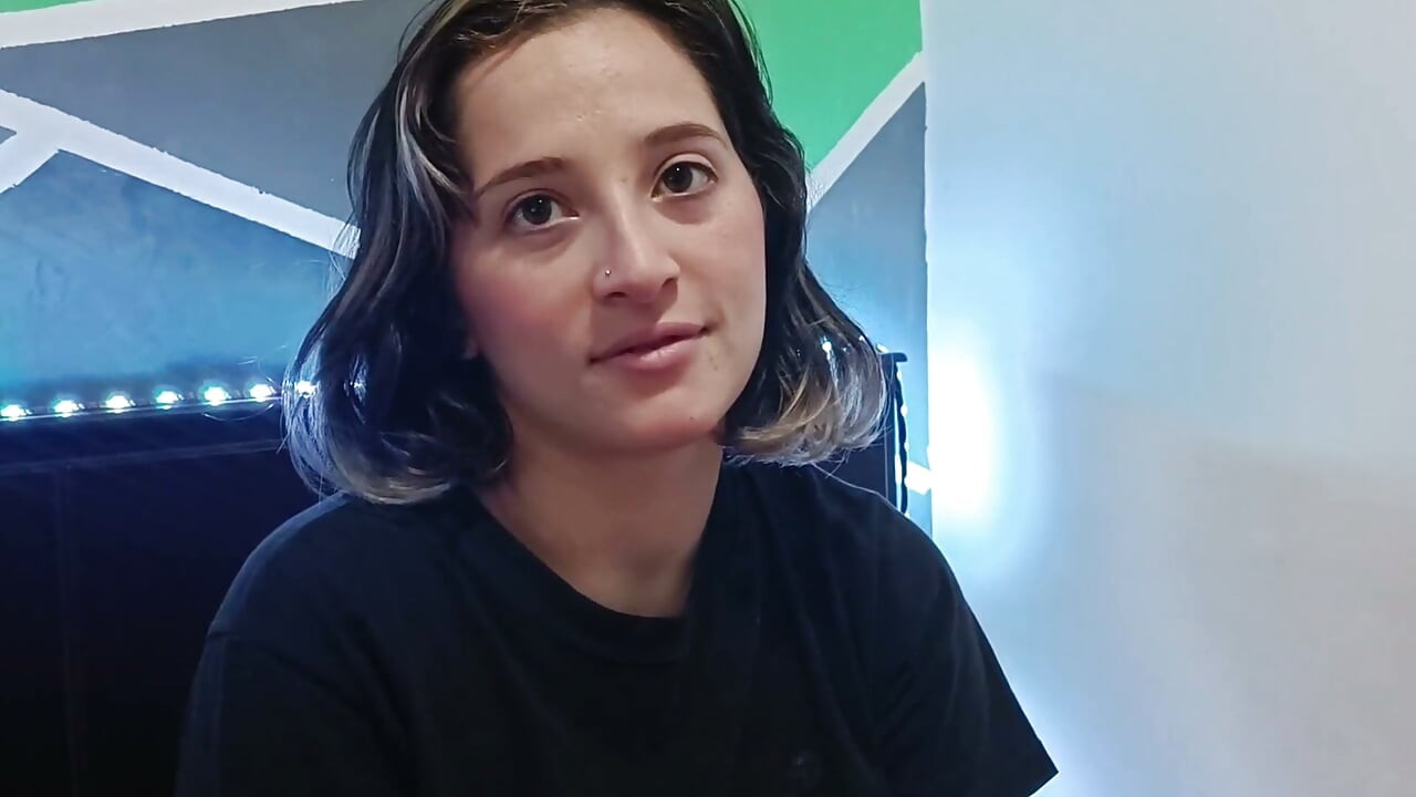 My best friend helps me with the college interview part 1