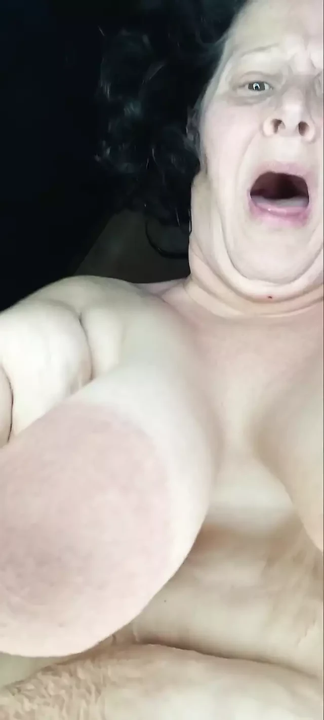 Emergency Horny Slut Needs It in Her Ass Will She Pass Gas?