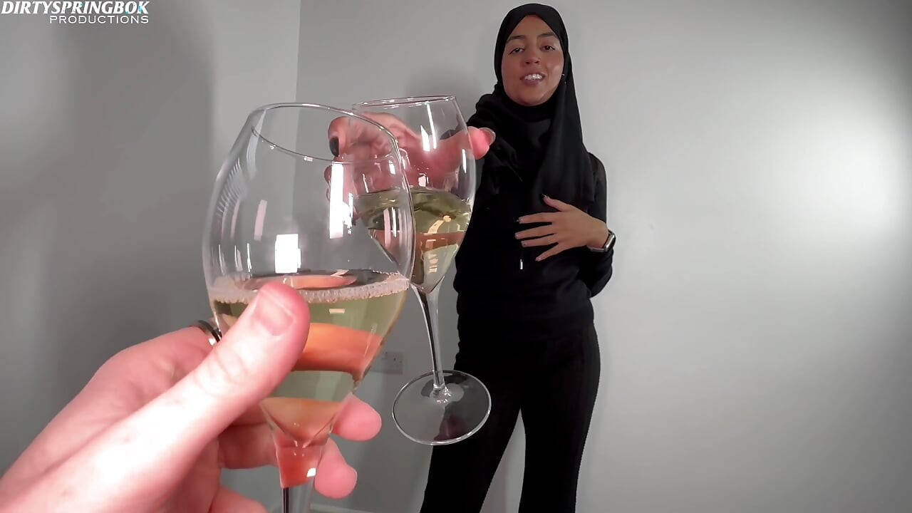 Hijabi Slut Drinks and Sucks White Cock During Ramadan