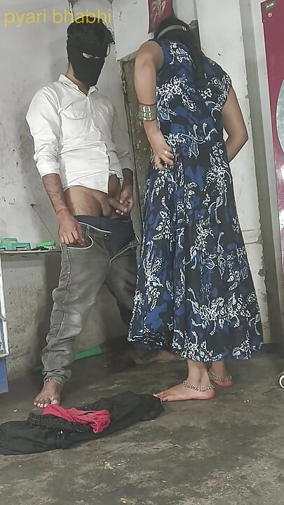 Ass pussy fucking cock sucking pussy sucking breasts sucking milk from the breast and sitting on the cock in doggy style and lying straight on Hindi audio