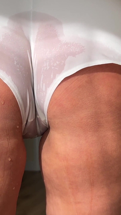 Desperate Wetting Her White Short Pants