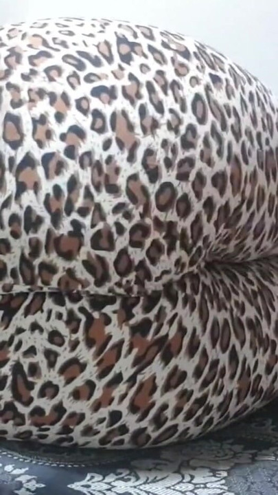 Must-see okamžik od "Náš dům cestoval a můj přítel vstoupil a spal se se mnou a já jsem nebyl plný, chtěl jsem, aby Hawai"
