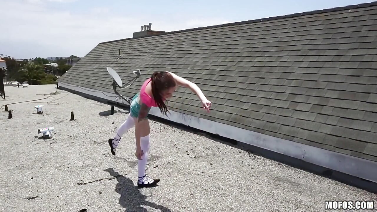 Dont Break Me - Anna Deville. This T'attooed Spinner Tests Out Her Flexible Little Bod