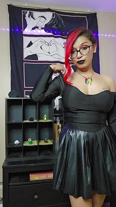¡La diosa Rarity quiere que te encerra para siempre!