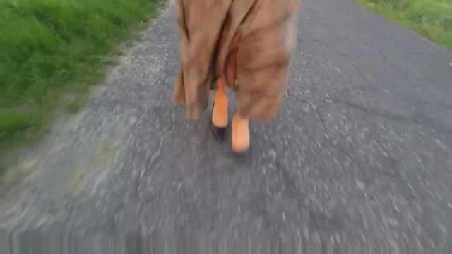 POV Maxi skirt walking