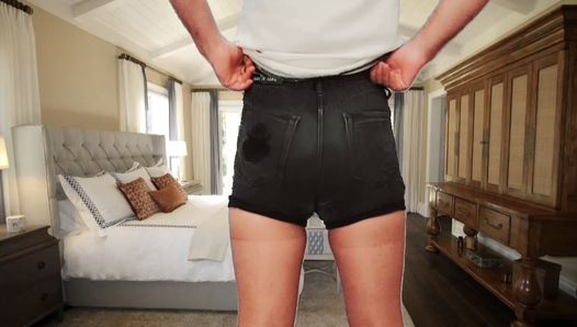 Quarto da irmã, seu náilon e short jeans preto sexy ladyboy