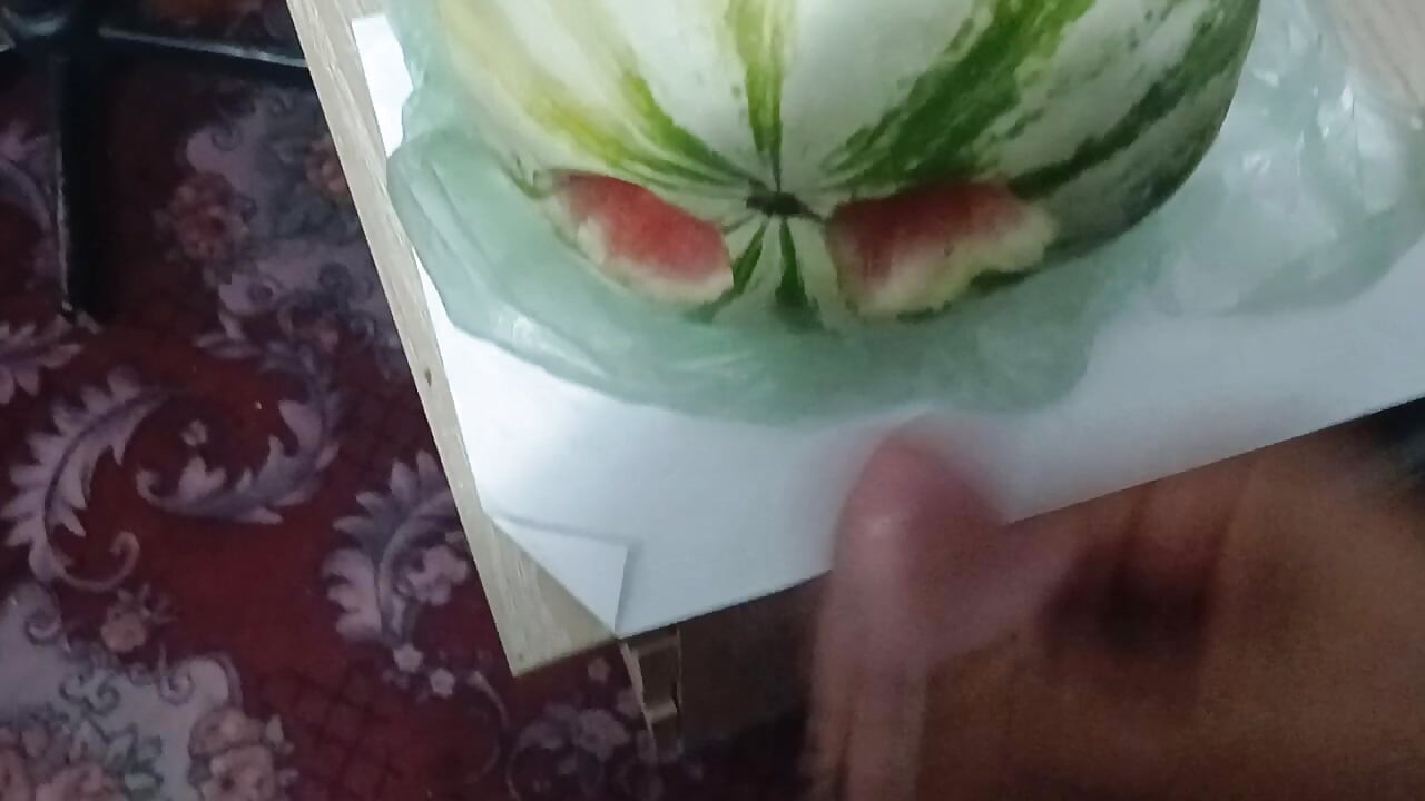 Pomelo is so erotic