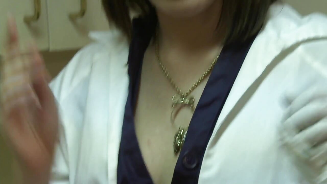 Dr Dana DeArmond mempunyai penawar untuk zakar hitam 11 inci