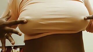 Videoclipul sexual al soției mele - sâni mari fierbinți