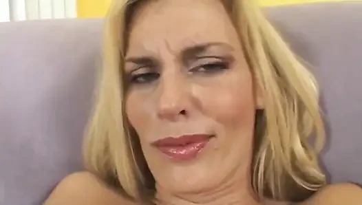 Extra Juicy Big Tit Blonde Gets Her Long Clit Sucked