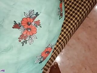 Tamil Beautiful step sister bed room secret sexy footage
