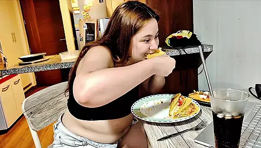 Nicoles Taco-Füllung - schau zu, wie ihr bauch wächst!