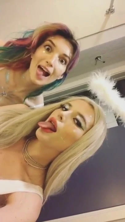 Bella & Dani Thorne