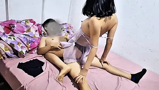 She Seduces Her Friend's Boyfriend in Lingerie to Fuck Her