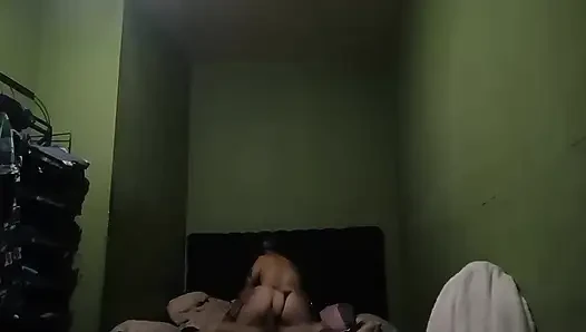 Pacar sahabatku yang enak dudukin kontolku