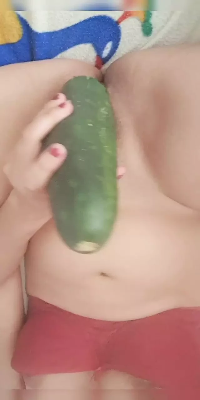 I love being very hot and making you rich things