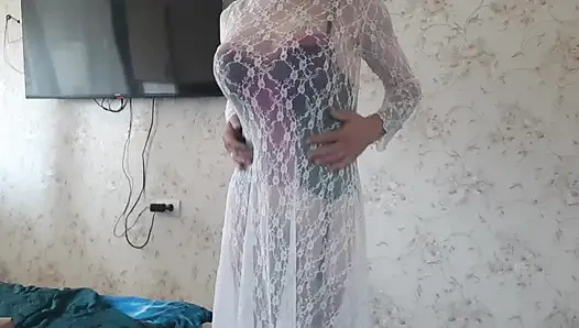 Dolgun elbise