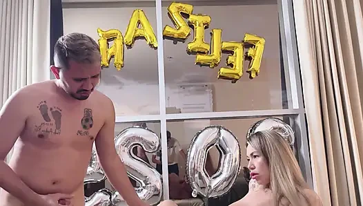 üçlü! Doğum Günü Hediyesi Olarak Tantaly Doll ile Delik Değişimi