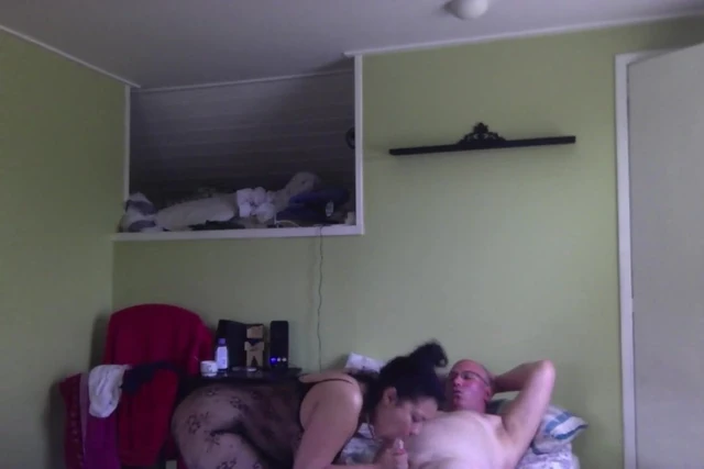 Cuban women sucking cock