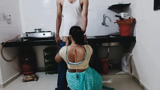 Desi hot sexy sister-in-law fucked by Dewar in the kitchen