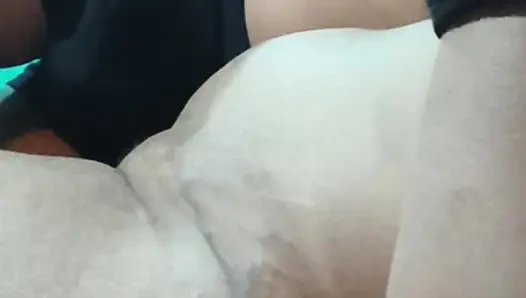 Video rekaman seks pasangan alami lagi asik muasin memeknya sampai orgasme