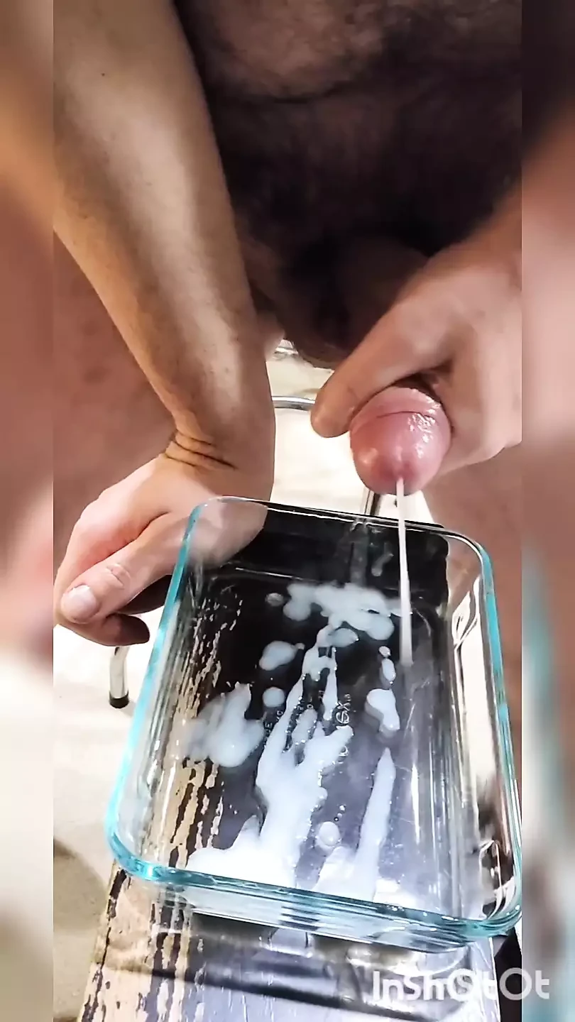 Massive cumshot. Fill the dish.