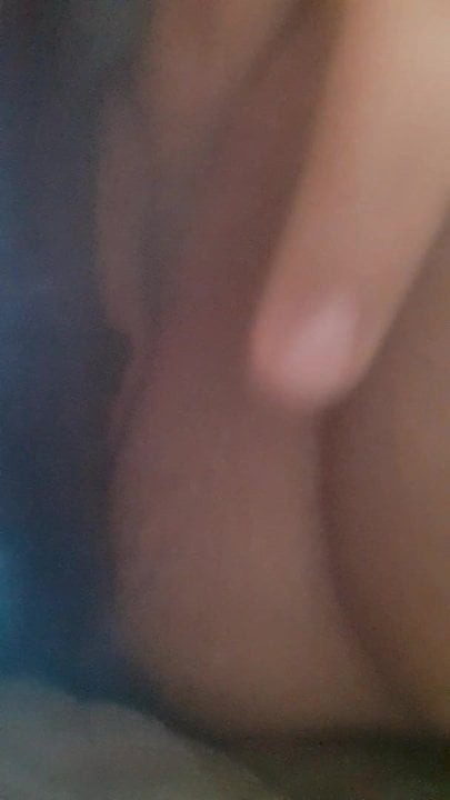 Menjolok pepek basah saya