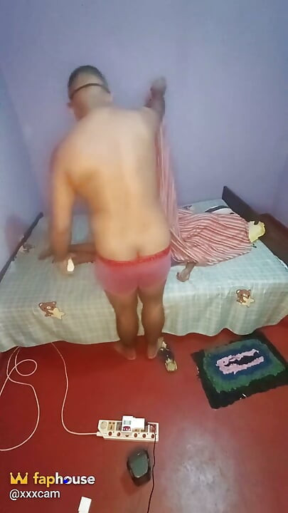 Bunking Class for a Secret Hotel Rendezvous