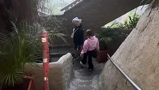 Foursome pejantan kontol besar dengan kloning dan pacarnya