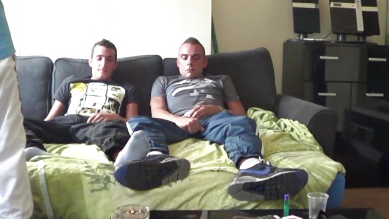 Sneaker sex homemade with friends