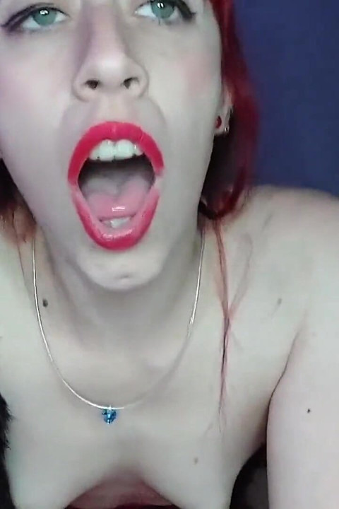 Shyyfxx Enjoy My Interactive Sex Session with a Fan Using My Vibra-lush