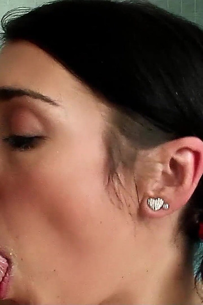 Naughty teen fucked secretly by step brother on vacation at the pool